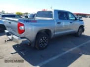 ✅ 2016 Toyota Tundra SR5 • VIN: 5TFDW5F11GX494190 • Лот: 42095685. Опубликован ранее на IAAI с пробегом 219 680 миль. Бесплатный доступ к архиву аукционных продаж из США и подробный отчёт об истории автомобиля на DreamBid. Изображение 4.