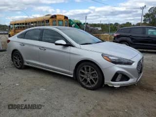 ✅ 2019 Hyundai Sonata Limited • VIN: 5NPE34AB8KH804718 • Лот: 85942575. Опубликован ранее на Copart с пробегом 107 249 миль. Бесплатный доступ к архиву аукционных продаж из США и подробный отчёт об истории автомобиля на DreamBid. Изображение 4.
