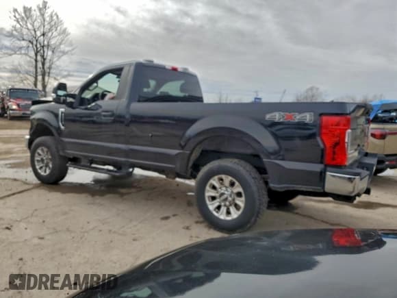 ✅ 2020 Ford F-250 XL • VIN: 1FTBF2B61LEC66056 • Lot: 92379385. Wystawiony na Copart z przebiegiem 19 810 mil. Bezpłatny archiwum sprzedaży aukcyjnych z USA i szczegółowy raport historii pojazdu na DreamBid. Zdjęcie 2.