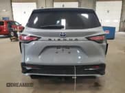✅ 2023 Toyota Sienna XSE • VIN: 5TDXSKFC1PS086108 • Lot: 81808045. Listed on Copart with 53,029 mi. Free auction sales archive from the USA and detailed vehicle history report at DreamBid. Image 6.