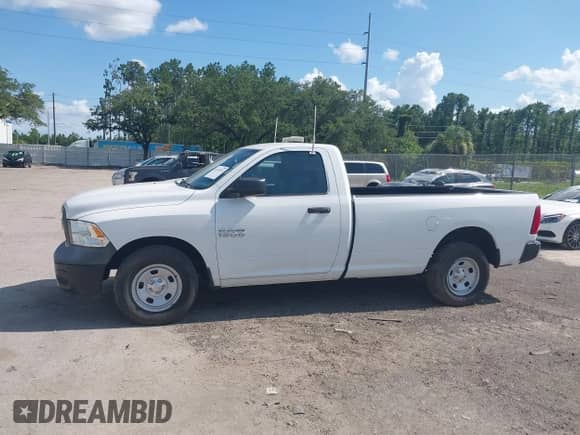 2016 Ram 1500 Tradesman с VIN 3C6JR6DG1GG257329, выставлен на аукционе IAAI как лот 42559274 с пробегом 202 261 миль миль и . История ставок и продаж доступна на DreamBid. Изображение 14.