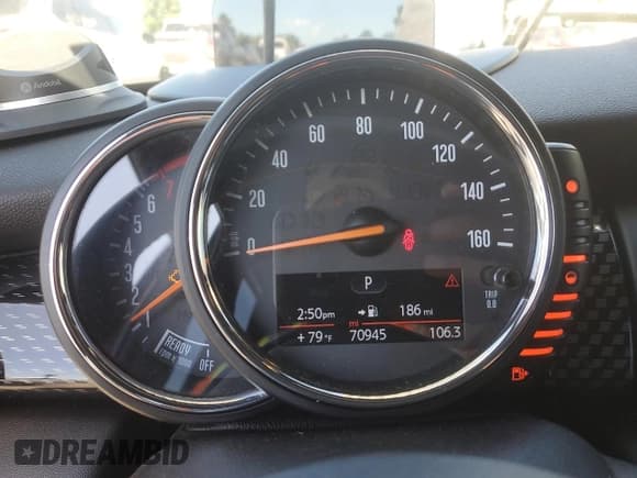 ✅ 2016 MINI Hardtop 4 Door S • VIN: WMWXU3C55G2D30419 • Лот: 63414495. Опубликован ранее на Copart с пробегом 70 945 миль. Бесплатный доступ к архиву аукционных продаж из США и подробный отчёт об истории автомобиля на DreamBid. Изображение 9.