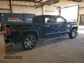 ✅ 2017 GMC Sierra 1500 Denali • VIN: 3GTU2PEJ6HG469932 • Lot: 90586535. Wystawiony na Copart z przebiegiem 61 619 mil. Bezpłatny archiwum sprzedaży aukcyjnych z USA i szczegółowy raport historii pojazdu na DreamBid. Zdjęcie 3.