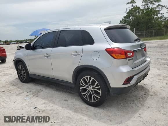 2018 Mitsubishi Outlander SE с VIN JA4AR3AW3JU012307, выставлен на аукционе Copart как лот 63191565 с пробегом 81 337 миль миль и Списание • Salvage title. История ставок и продаж доступна на DreamBid. Изображение 2.
