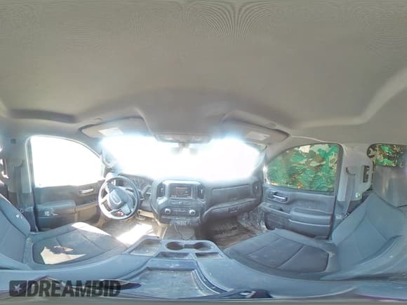 ✅ 2021 GMC Sierra 1500 • VIN: 3GTU9AEF7MG212843 • Lot: 65900855. Wystawiony na Copart z przebiegiem 158 801 mil. Bezpłatny archiwum sprzedaży aukcyjnych z USA i szczegółowy raport historii pojazdu na DreamBid. Zdjęcie 14.