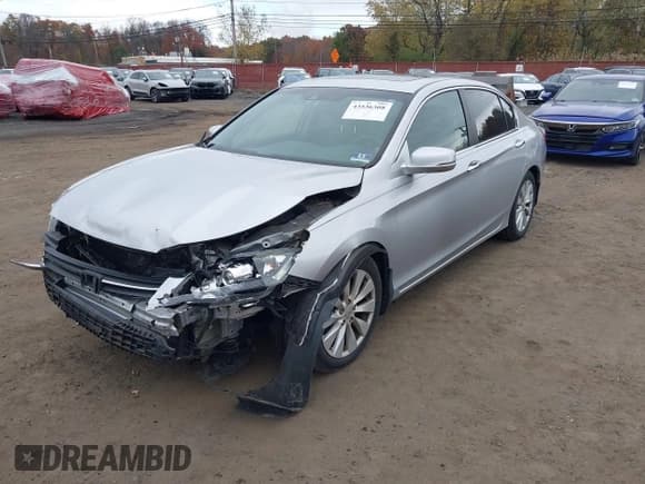 ✅ 2013 Honda Accord EX-L • VIN: 1HGCR2F86DA102111 • Lot: 43536308. Wystawiony na IAAI z przebiegiem 125 177 mil. Bezpłatny archiwum sprzedaży aukcyjnych z USA i szczegółowy raport historii pojazdu na DreamBid. Zdjęcie 6.