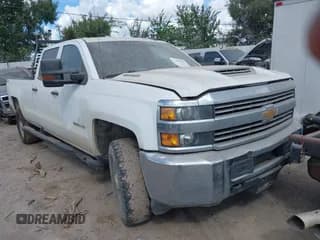 ✅ 2018 Chevrolet Silverado 2500HD Work Truck • VIN: 1GC1KUEY6JF228457 • Лот: 42477835. Опубликован ранее на IAAI с пробегом 173 886 миль. Бесплатный доступ к архиву аукционных продаж из США и подробный отчёт об истории автомобиля на DreamBid. Изображение 1.