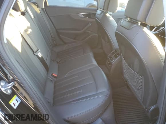 ✅ 2021 Audi A4 allroad Premium Plus • VIN: WA18AAF40MA071581 • Lot: 88106855. Listed on Copart with 46,821 mi. Free auction sales archive from the USA and detailed vehicle history report at DreamBid. Image 10.