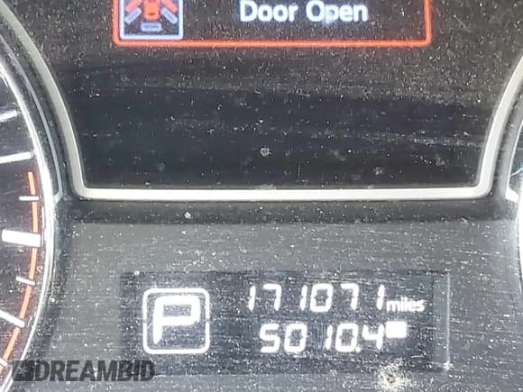 ✅ 2013 Nissan Pathfinder SL • VIN: 5N1AR2MM5DC686734 • Lot: 42461385. Listed on IAAI with 171,071 mi. Free auction sales archive from the USA and detailed vehicle history report at DreamBid. Image 15.