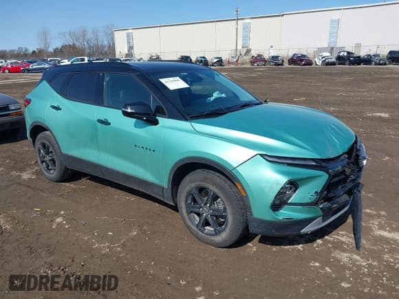 ✅ 2024 Chevrolet Blazer LT • VIN: 3GNKBDRS0RS191740 • Lot: 41769909. Listed on IAAI with 11,003 mi. Free auction sales archive from the USA and detailed vehicle history report at DreamBid. Image 1.