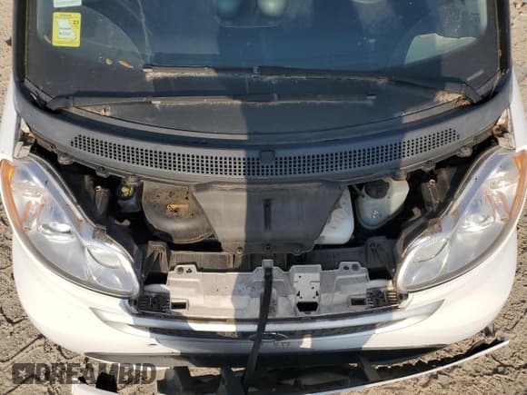 ✅ 2016 Smart fortwo Passion • VIN: WMEEJ9AA6GK843070 • Lot: 71551005. Listed on Copart with Not provided. Free auction sales archive from the USA and detailed vehicle history report at DreamBid. Image 11.