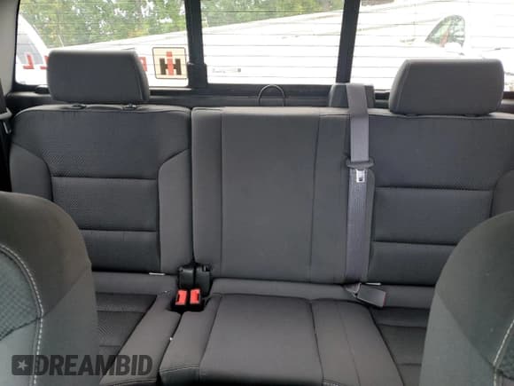 ✅ 2017 Chevrolet Silverado 1500 LT • VIN: 1GCVKREC0HZ265435 • Лот: 71973704. Опубликован ранее на Copart с пробегом 88 903 миль. Бесплатный доступ к архиву аукционных продаж из США и подробный отчёт об истории автомобиля на DreamBid. Изображение 10.