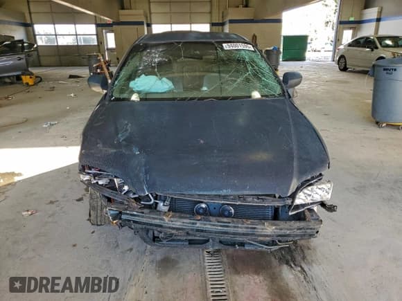 ✅ 2001 Honda Accord LX • VIN: 1HGCG56451A110118 • Lot: 94001595. Listed on Copart with 281,701 mi. Free auction sales archive from the USA and detailed vehicle history report at DreamBid. Image 5.