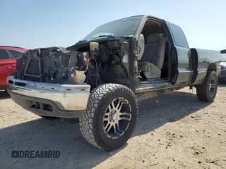 2000 Chevrolet Silverado 1500 LS с VIN 1GCEK19V1YE406260, выставлен на аукционе Copart как лот 56186745 с пробегом Не указан миль и Списание • Salvage title. История ставок и продаж доступна на DreamBid. Изображение 1.