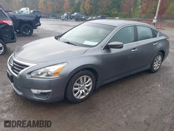 ✅ 2014 Nissan Altima SV • VIN: 1N4AL3AP9EC191745 • Lot: 43439905. Listed on IAAI with 201,606 mi. Free auction sales archive from the USA and detailed vehicle history report at DreamBid. Image 2.