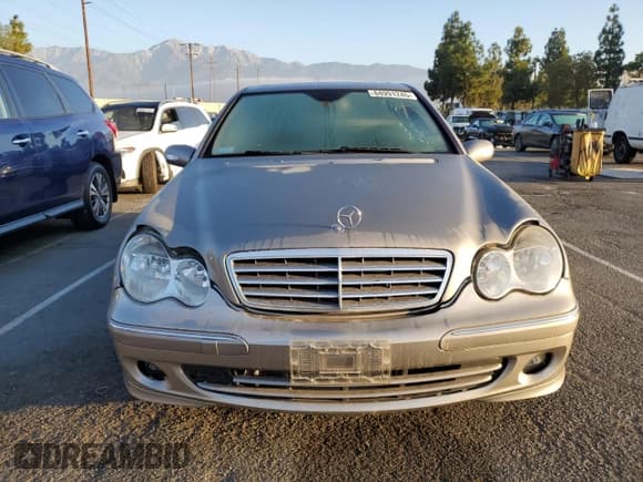 ✅ 2007 Mercedes-Benz C 280 Luxury • VIN: WDBRF54H67A937814 • Lot: 84991245. Wystawiony na Copart z przebiegiem 79 454 mil. Bezpłatny archiwum sprzedaży aukcyjnych z USA i szczegółowy raport historii pojazdu na DreamBid. Zdjęcie 5.