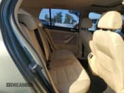 ✅ 2006 Volkswagen Rabbit • VIN: WVWDS71K56W199489 • Лот: 92797065. Опубликован ранее на Copart с пробегом 152 600 миль. Бесплатный доступ к архиву аукционных продаж из США и подробный отчёт об истории автомобиля на DreamBid. Изображение 10.