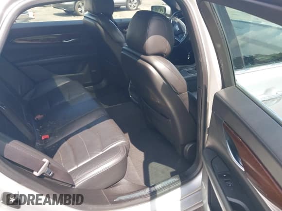 ✅ 2018 Cadillac CT6 AWD • VIN: 1G6KB5RS1JU111206 • Lot: 42343997. Listed on IAAI with 87,595 mi. Free auction sales archive from the USA and detailed vehicle history report at DreamBid. Image 8.