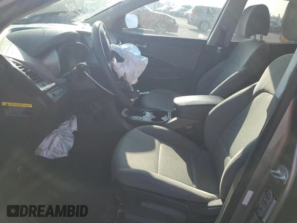 ✅ 2018 Hyundai Santa Fe 2.4L • VIN: 5XYZT3LB5JG545054 • Lot: 91289535. Listed on Copart with 75,555 mi. Free auction sales archive from the USA and detailed vehicle history report at DreamBid. Image 7.