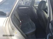 ✅ 2017 Audi Q3 Premium • VIN: WA1ECCFSXHR014254 • Lot: 70055482. Wystawiony na Copart z przebiegiem 120 723 mil. Bezpłatny archiwum sprzedaży aukcyjnych z USA i szczegółowy raport historii pojazdu na DreamBid. Zdjęcie 10.