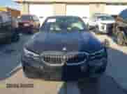2020 BMW 3 Series M340i xDrive z VIN WBA5U9C0XLA380194, wystawiony jako IAAI lot #43322850 z przebiegiem 91 263 mil mil oraz . Historia ofert i sprzedaży dostępna na DreamBid. Obrazek 12.