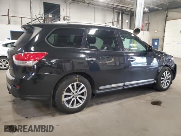 ✅ 2016 Nissan Pathfinder SL • VIN: 5N1AR2MM1GC626793 • Lot: 82472715. Listed on Copart with 150,464 mi. Free auction sales archive from the USA and detailed vehicle history report at DreamBid. Image 3.