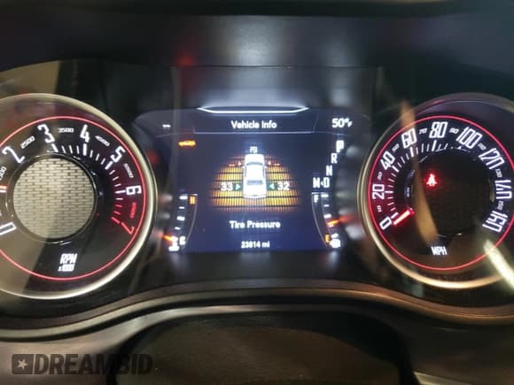 ✅ 2019 Dodge Challenger SXT • VIN: 2C3CDZAG0KH618844 • Lot: 38233293. Wystawiony na Copart z przebiegiem 23 814 mil. Bezpłatny archiwum sprzedaży aukcyjnych z USA i szczegółowy raport historii pojazdu na DreamBid. Zdjęcie 9.