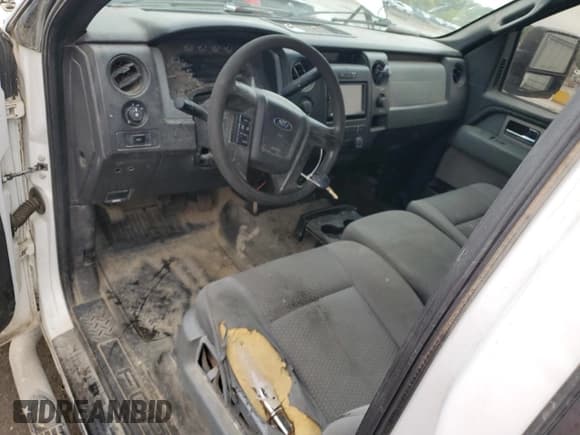 ✅ 2011 Ford F-150 XL • VIN: 1FTPF1EF0BKD22810 • Лот: 85481815. Опубликован ранее на Copart с пробегом 196 161 миль. Бесплатный доступ к архиву аукционных продаж из США и подробный отчёт об истории автомобиля на DreamBid. Изображение 8.