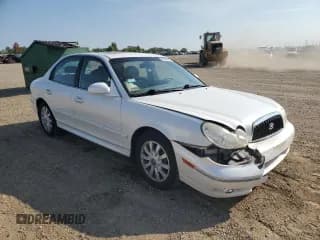 ✅ 2002 Hyundai Sonata GLS • VIN: KMHWF35H12A689693 • Lot: 80927995. Listed on Copart with 79,900 mi. Free auction sales archive from the USA and detailed vehicle history report at DreamBid. Image 4.