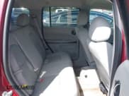 ✅ 2006 Chevrolet HHR LT • VIN: 3GNDA23D36S558636 • Lot: 42060503. Listed on IAAI with 165,801 mi. Free auction sales archive from the USA and detailed vehicle history report at DreamBid. Image 8.