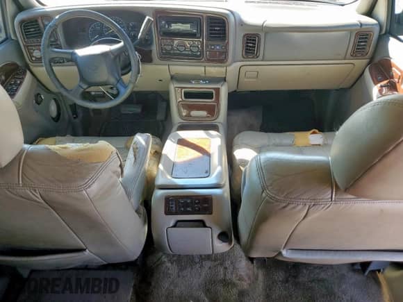 2000 Chevrolet Tahoe LS с VIN 1GNEK13T2YJ120696, выставлен на аукционе Copart как лот 90862265 с пробегом 429 149 миль миль и Списание • Salvage title. История ставок и продаж доступна на DreamBid. Изображение 8.