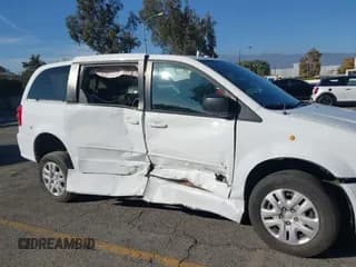 ✅ 2017 Dodge Grand Caravan SE • VIN: 2C7WDGBG7HR738822 • Lot: 43608492. Wystawiony na IAAI z przebiegiem 66 478 mil. Bezpłatny archiwum sprzedaży aukcyjnych z USA i szczegółowy raport historii pojazdu na DreamBid. Zdjęcie 6.