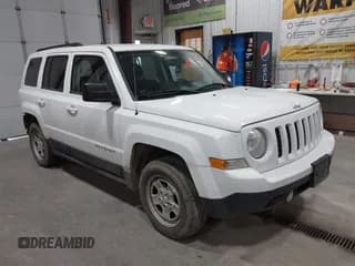 ✅ 2016 Jeep Patriot Sport SE • VIN: 1C4NJRBB5GD653349 • Lot: 43420952. Listed on IAAI with 147,675 mi. Free auction sales archive from the USA and detailed vehicle history report at DreamBid. Image 1.