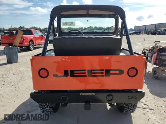 ✅ 1971 Jeep Renegade • VIN: 8305017371556 • Лот: 73725454. Опубликован ранее на Copart с пробегом 403 908 миль. Бесплатный доступ к архиву аукционных продаж из США и подробный отчёт об истории автомобиля на DreamBid. Изображение 6.