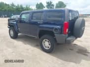 ✅ 2007 Hummer H3 SUV • VIN: 5GTDN13E378177131 • Lot: 42765631. Wystawiony na IAAI z przebiegiem 109 430 mil. Bezpłatny archiwum sprzedaży aukcyjnych z USA i szczegółowy raport historii pojazdu na DreamBid. Zdjęcie 3.