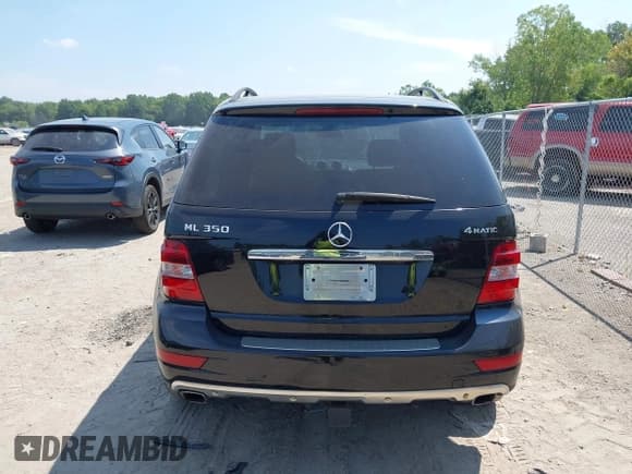 ✅ 2009 Mercedes-Benz M 350 • VIN: 4JGBB86E39A482891 • Lot: 42937625. Wystawiony na IAAI z przebiegiem 158 252 mil. Bezpłatny archiwum sprzedaży aukcyjnych z USA i szczegółowy raport historii pojazdu na DreamBid. Zdjęcie 16.