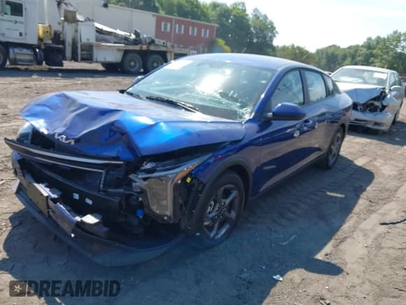 ✅ 2025 Kia K4 LXS • VIN: 3KPFT4DE6SE022268 • Lot: 42648910. Wystawiony na IAAI z przebiegiem 1 675 mil. Bezpłatny archiwum sprzedaży aukcyjnych z USA i szczegółowy raport historii pojazdu na DreamBid. Zdjęcie 17.