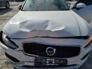 ✅ 2018 Volvo S90 Momentum • VIN: LVY982MK5JP018647 • Лот: 82325775. Опубликован ранее на Copart с пробегом Не указан. Бесплатный доступ к архиву аукционных продаж из США и подробный отчёт об истории автомобиля на DreamBid. Изображение 11.