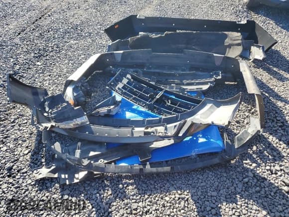 ✅ 2017 Ford Expedition XLT • VIN: 1FMJU1HT0HEA72775 • Лот: 73604534. Опубликован ранее на Copart с пробегом 99 261 миль. Бесплатный доступ к архиву аукционных продаж из США и подробный отчёт об истории автомобиля на DreamBid. Изображение 13.