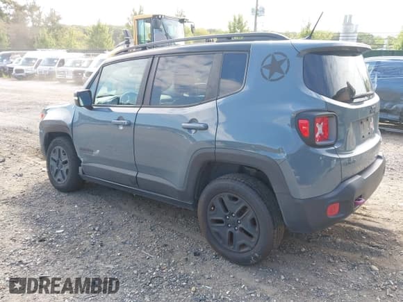 ✅ 2017 Jeep Renegade Trailhawk • VIN: ZACCJBCBXHPE82940 • Lot: 43192840. Listed on IAAI with 112,820 mi. Free auction sales archive from the USA and detailed vehicle history report at DreamBid. Image 3.