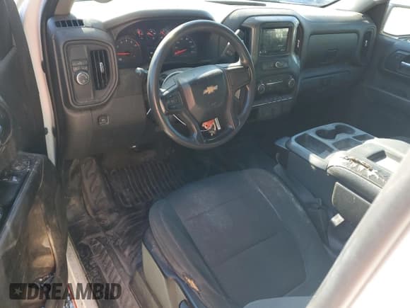 ✅ 2019 Chevrolet Silverado 1500 Work Truck • VIN: 3GCNWAEH3KG288409 • Lot: 81634655. Wystawiony na Copart z przebiegiem 125 496 mil. Bezpłatny archiwum sprzedaży aukcyjnych z USA i szczegółowy raport historii pojazdu na DreamBid. Zdjęcie 8.