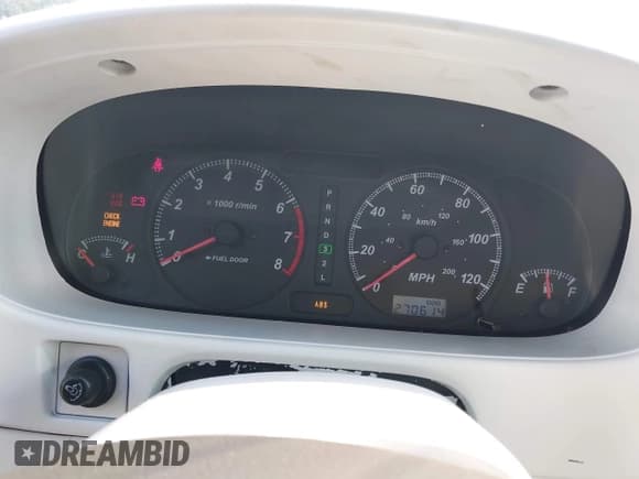 ✅ 2002 Isuzu Rodeo S • VIN: 4S2CK58W524321108 • Lot: 42352330. Listed on IAAI with 270,614 mi. Free auction sales archive from the USA and detailed vehicle history report at DreamBid. Image 7.