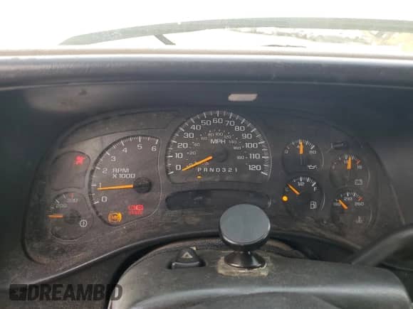 ✅ 2007 Chevrolet Silverado 2500HD LS • VIN: 1GCHC23U37F198200 • Lot: 81631835. Wystawiony na Copart z przebiegiem Nie podano. Bezpłatny archiwum sprzedaży aukcyjnych z USA i szczegółowy raport historii pojazdu na DreamBid. Zdjęcie 9.