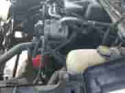 2006 Chevrolet Silverado 1500 Work Truck z VIN 3GCEC14X86G259897, wystawiony jako IAAI lot #42555732 z przebiegiem 150 603 mil mil oraz . Historia ofert i sprzedaży dostępna na DreamBid. Obrazek 15.