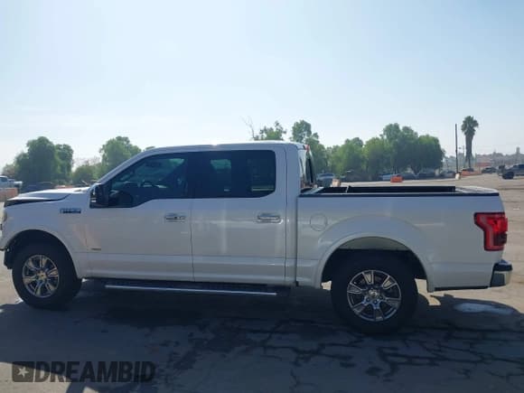 ✅ 2017 Ford F-150 XLT • VIN: 1FTEW1CP7HKD54536 • Лот: 43605700. Опубликован ранее на IAAI с пробегом 108 749 миль. Бесплатный доступ к архиву аукционных продаж из США и подробный отчёт об истории автомобиля на DreamBid. Изображение 15.