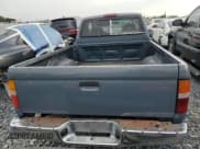 ✅ 1997 Toyota Tacoma • VIN: 4TAVL52N8VZ228250 • Lot: 81762565. Wystawiony na Copart z przebiegiem 238 312 mil. Bezpłatny archiwum sprzedaży aukcyjnych z USA i szczegółowy raport historii pojazdu na DreamBid. Zdjęcie 6.