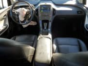 ✅ 2015 Chevrolet Volt • VIN: 1G1RB6E48FU118095 • Lot: 62357754. Wystawiony na Copart z przebiegiem 79 094 mil. Bezpłatny archiwum sprzedaży aukcyjnych z USA i szczegółowy raport historii pojazdu na DreamBid. Zdjęcie 8.