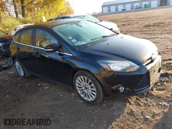 ✅ 2012 Ford Focus Titanium • VIN: 1FAHP3N23CL214032 • Лот: 43580194. Опубликован ранее на IAAI с пробегом 66 581 миль. Бесплатный доступ к архиву аукционных продаж из США и подробный отчёт об истории автомобиля на DreamBid. Изображение 1.