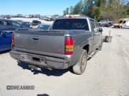✅ 2006 GMC Sierra 1500 SLE1 • VIN: 2GTEC13T061129698 • Лот: 43489923. Опубликован ранее на IAAI с пробегом 389 307 миль. Бесплатный доступ к архиву аукционных продаж из США и подробный отчёт об истории автомобиля на DreamBid. Изображение 4.