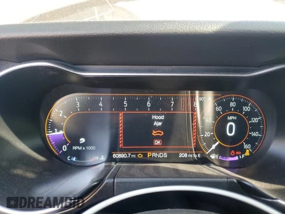 ✅ 2020 Ford Mustang GT Premium • VIN: 1FA6P8CFXL5124021 • Лот: 81837985. Опубликован ранее на Copart с пробегом 60 890 миль. Бесплатный доступ к архиву аукционных продаж из США и подробный отчёт об истории автомобиля на DreamBid. Изображение 9.